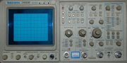 2466 − 350 MHz 4-ch analog scope