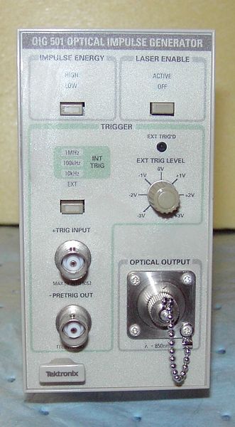 File:Tektronix OIG501 Optical Impulse Generator 2 Cropped.JPG
