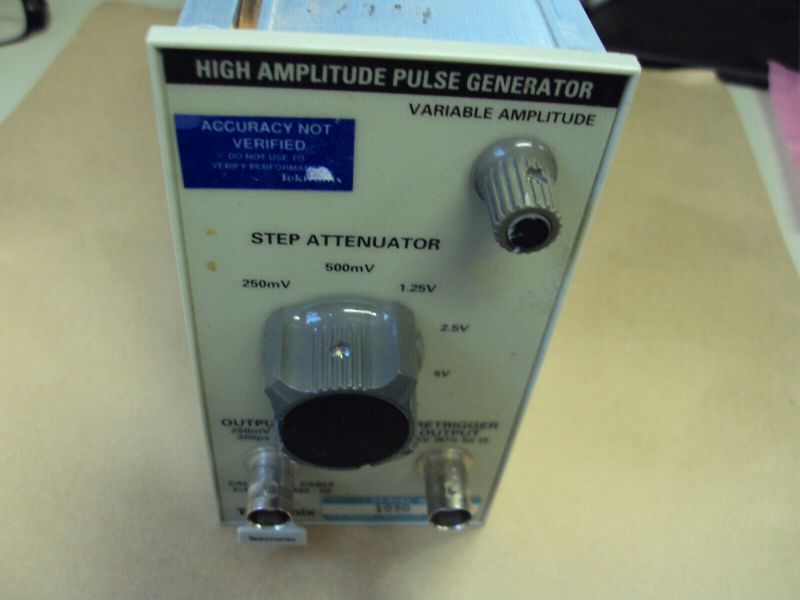 File:Tek high amplitude pulse generator sn1050 1.jpg