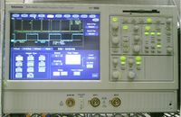 TDS5052 500 MHz, 5 GS/s, two-channel color LCD digital phosphor oscilloscope (2002-?)