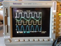 TDS694 3 GHz, 10 GS/s, quad-channel color CRT real-time digital scope (~1990s)