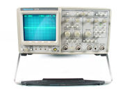 2431L − 300 MHz, 250 MS/s 2-ch digital scope