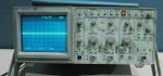 2212 − 60 MHz, 20 MS/s 2-ch analog/digital scope (1993)