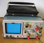 326 — 10 MHz 2-ch scope with battery (1972 – 1978)