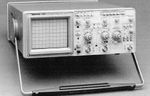 2220 − 60 MHz, 10/20 MS/s 2-ch analog/digital scope (1986)